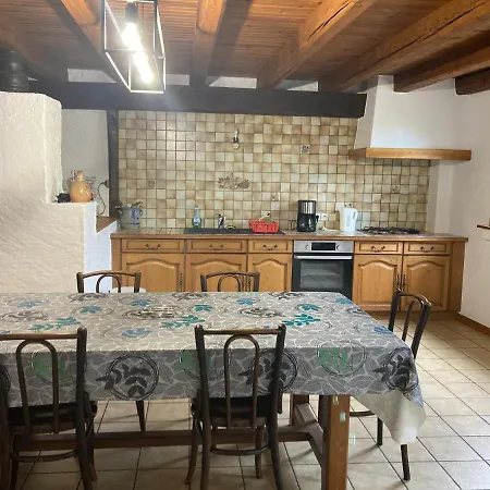 Сasa de vacaciones La Tonton